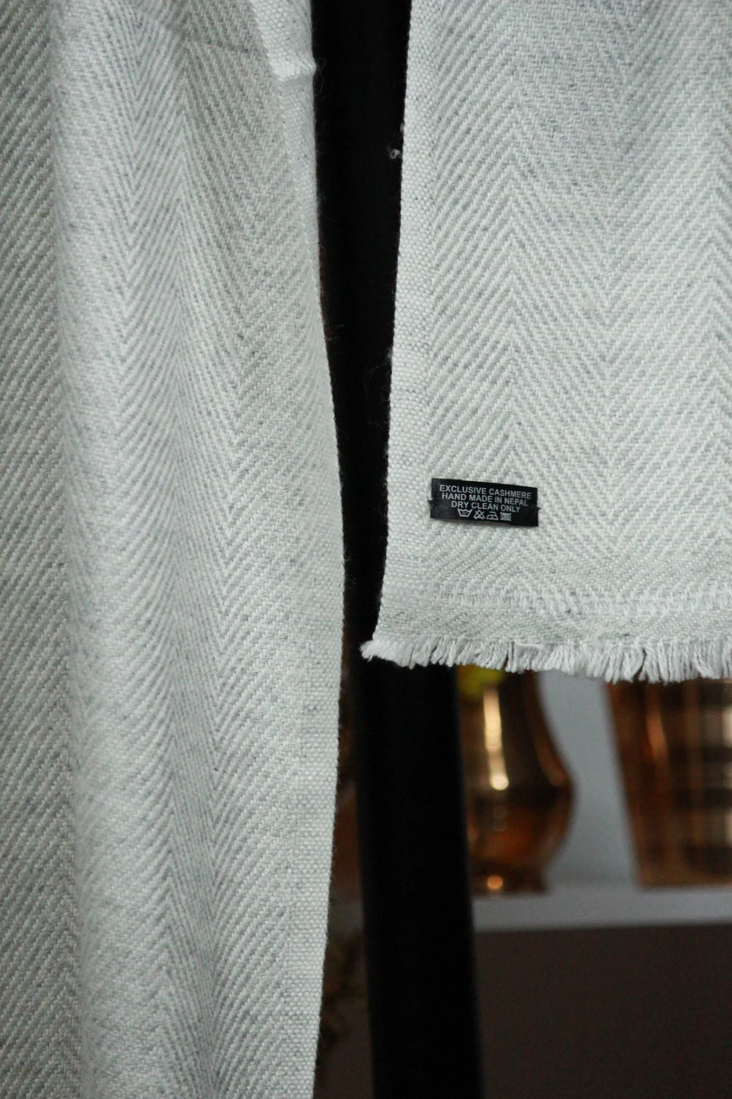 Exclusive Cashmere (Muffler) view 4