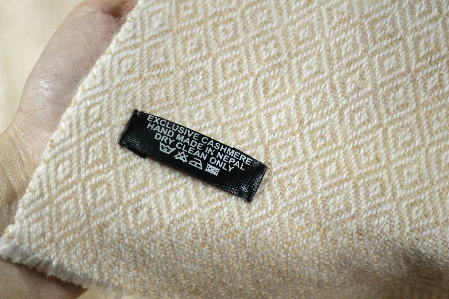 Exclusive Cashmere (Shawl) view 4