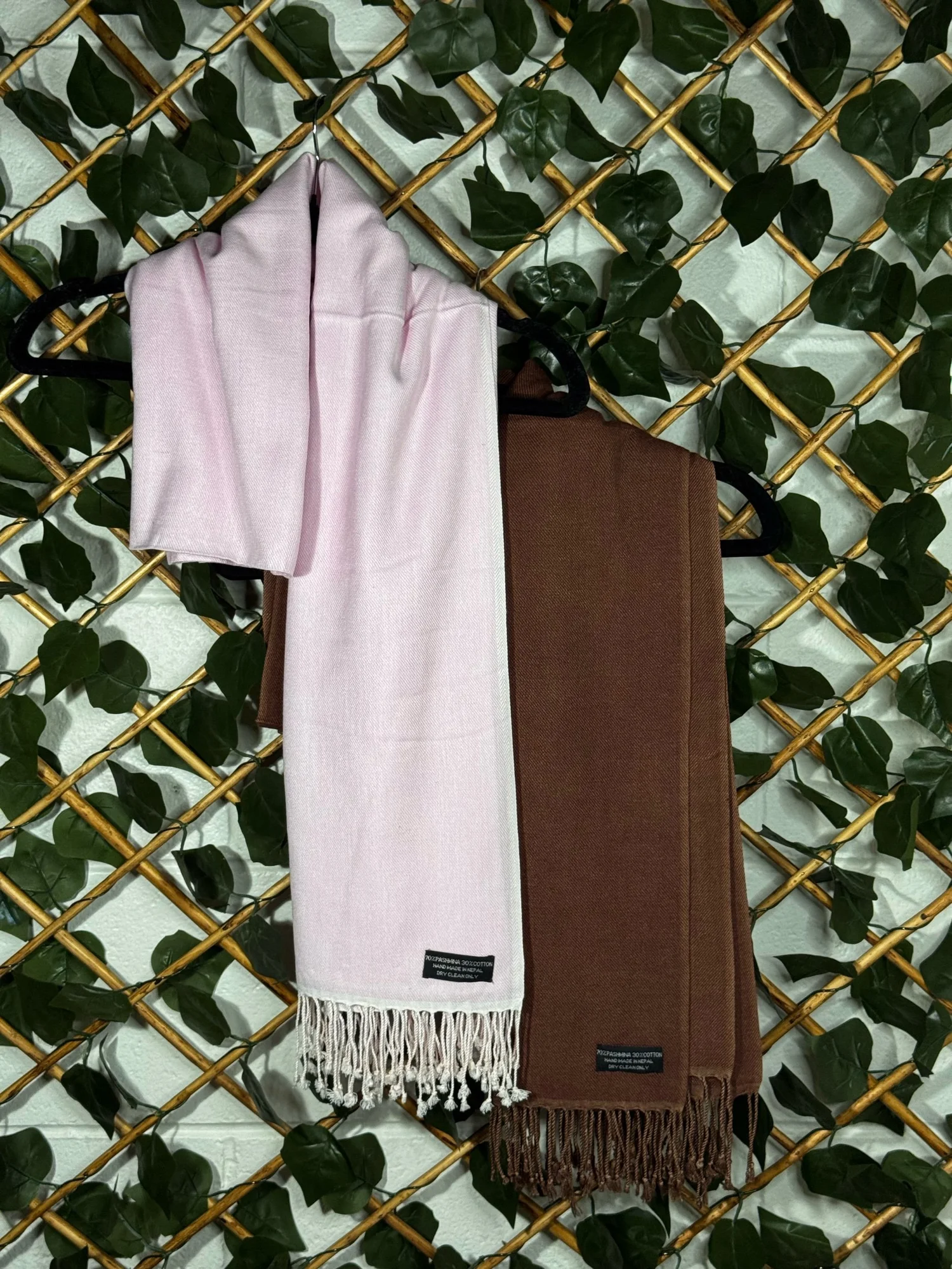 70% Pashmina 30% Cotton (Shawl) view 2