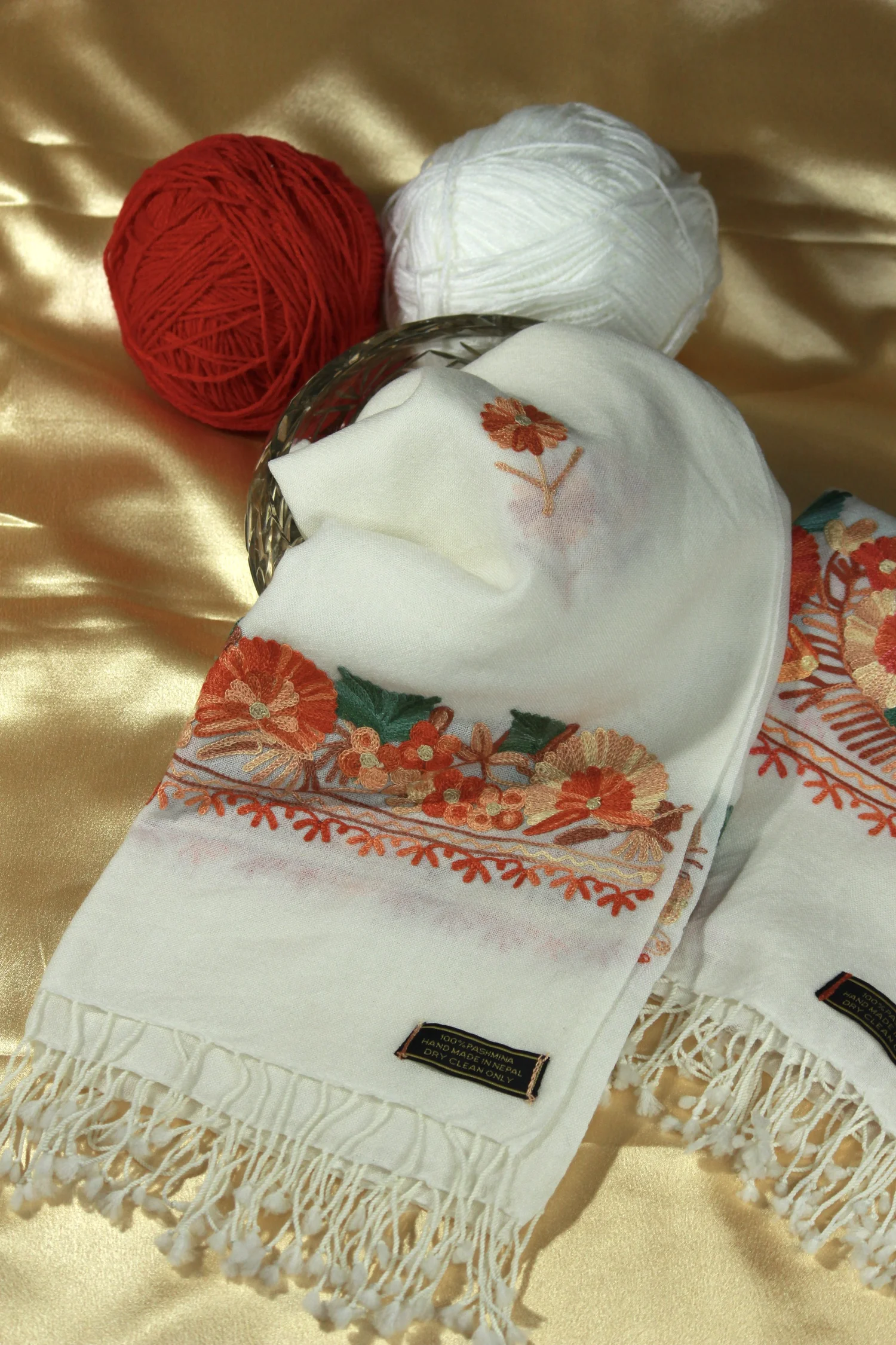 100% Pashmina (Threadwork) (Shawl) view 4